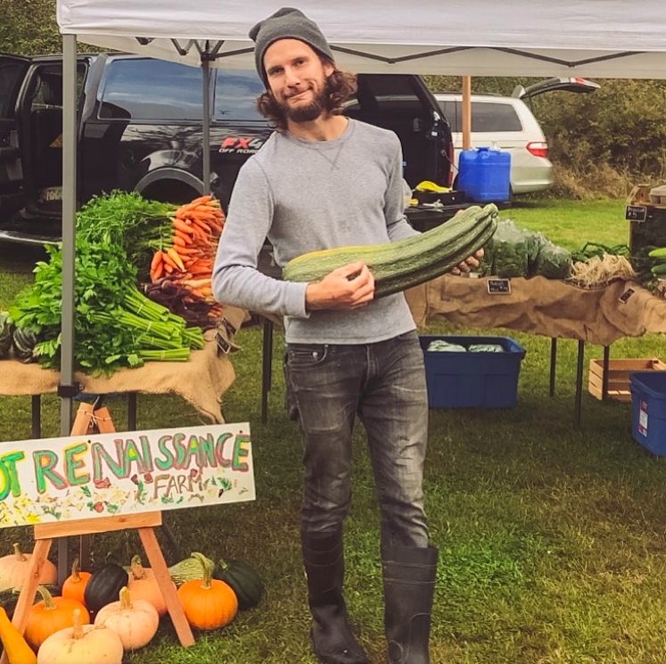 FARM JOB ERRINGTON, BC Root Renaissance Farm, Farm Worker