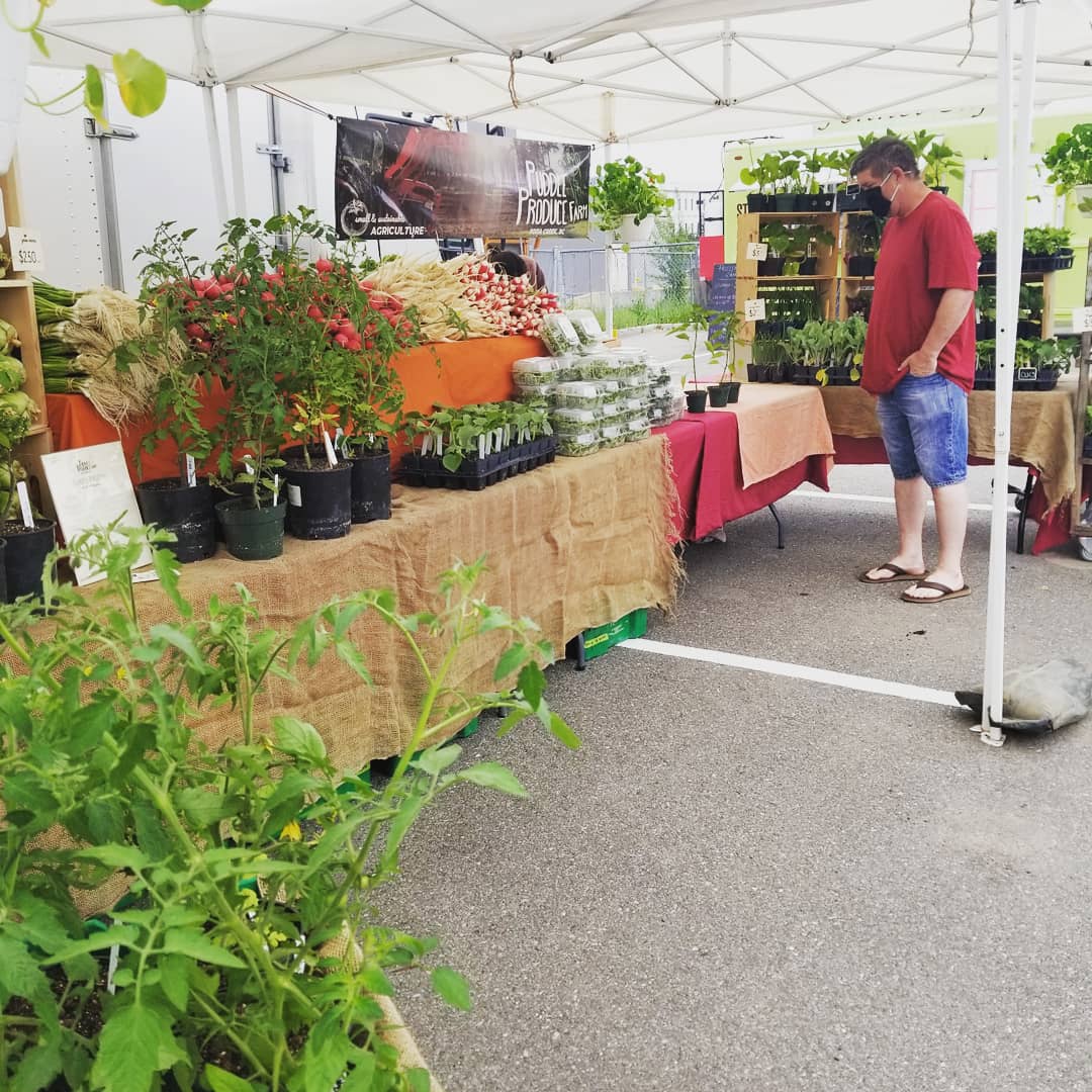 FILLED FARM JOB SODA CREEK, BC Puddle Produce Farm, Farm Hand