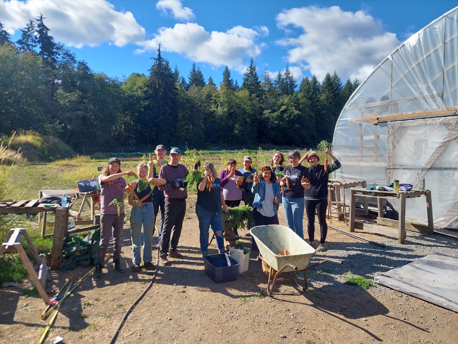 FARM JOB Duncan, British Columbia Glenora Farm, Maintenance Manager